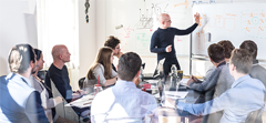 Streamlining IT Operations Bridging the Gap Between IT Effectiveness and Cost Efficiency