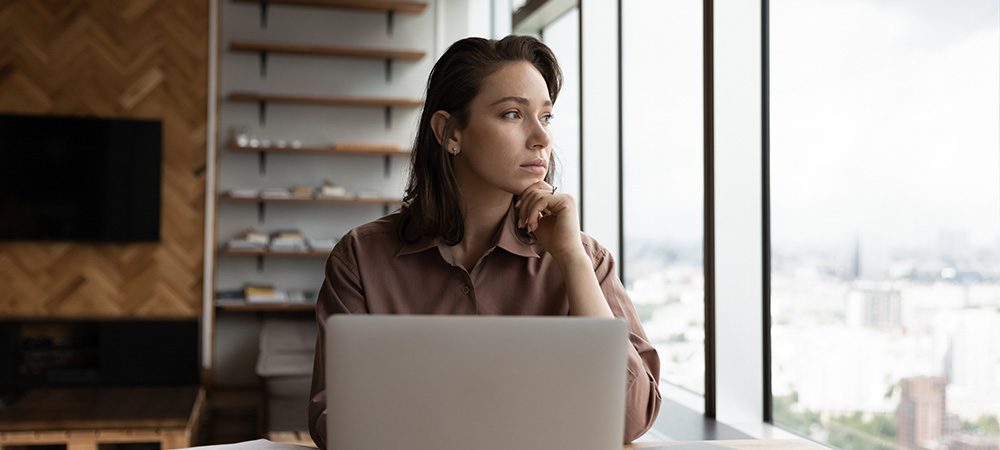 UK business confidence recovers but dark clouds on horizon, warns FSB