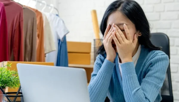 Half of small businesses skip paying themselves to stay afloat rather than seek financing